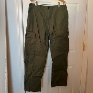 Men’s Dark Seas Green Cargo Pants